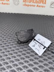 Запчасть моторчик заслонок печки Mercedes W220 2001