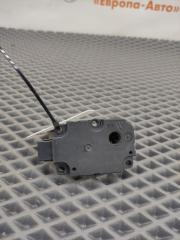 Моторчик заслонок печки Mercedes W221 2005 Б/У Моторчик заслонок печки Mercedes W221 2005