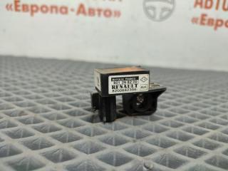 Запчасть датчик удара Renault Megane 2 2005