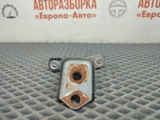 Запчасть петля двери задняя правая Mazda 6 GG 2005