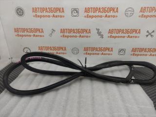 Запчасть уплотнитель Lexus GS300 2006