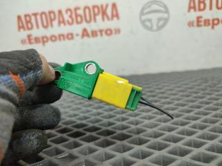 Запчасть датчик удара Audi A4 B8 2008