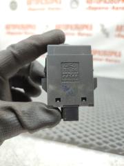 Запчасть кнопка обогрева сидений Ford C-MAX 2006