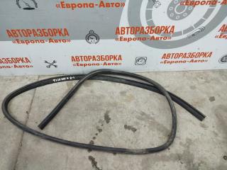 Запчасть уплотнитель передний правый Ford Fusion 2008