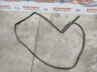 Запчасть уплотнитель задний левый Infiniti Fx35 S50 2006