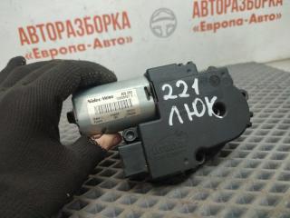 Моторчик люка Mercedes W221 2005