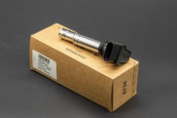 Запчасть катушка зажигания VAG