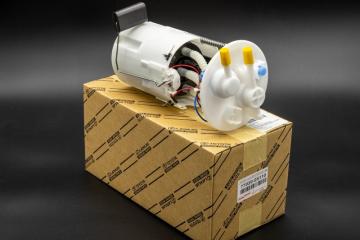 Топливный насос Toyota