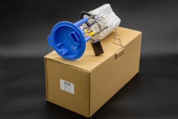 Топливный насос левый VAG