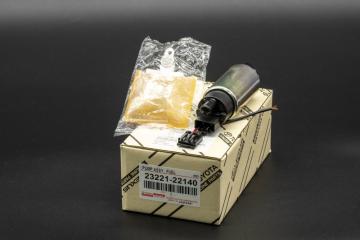 Топливный насос Toyota