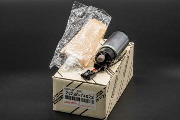 Топливный насос Toyota