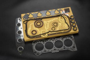 Запчасть ремкомплект двигателя SUZUKI