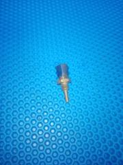 Фото запчасти датчик температуры охлаждающей жидкости Nissan X-Trail контрактная запчасть Запчасть датчик температуры охлаждающей жидкости Nissan X-Trail