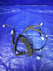 Запчасть проводка двери передняя левая Honda Stream