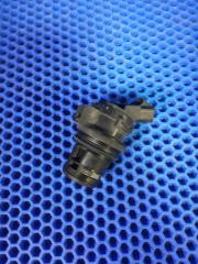 Насос омывателя передний Toyota Harrier