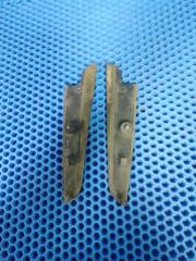 Молдинг лобового стекла LINEA 2012 323 1.4 L