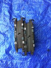 Запчасть колодки тормозные передние Toyota Crown