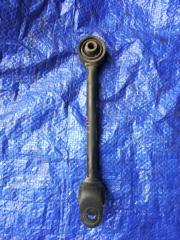 Запчасть рычаг подвески задний Toyota Prius
