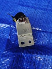 Запчасть реле омывателя фар Subaru impreza wagon