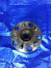 Запчасть ступица задняя правая Toyota Crown