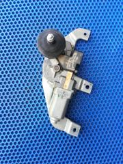 Запчасть моторчик заднего дворника задний Suzuki SX4