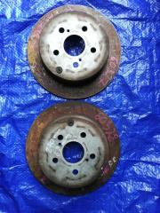Запчасть диск тормозной задний Toyota Caldina
