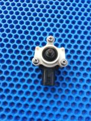 Запчасть датчик высоты дорожного просвета задний левый Toyota Wish