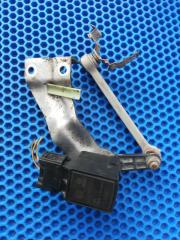 Запчасть датчик высоты дорожного просвета передний левый AUDI A8 98