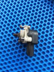 Датчик высоты дорожного просвета передний левый Lexus GS350 GRS191