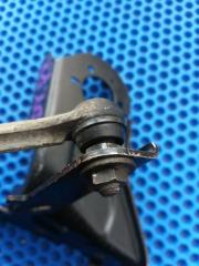 Крепление датчика высоты дорожного просвета заднее CR-V RD7