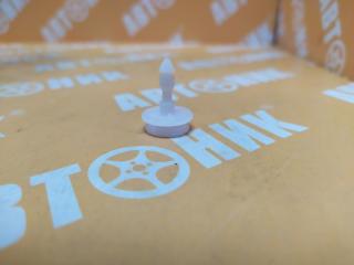 Запчасть клипса