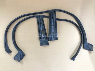 Уплотнительная резинка Subaru Impreza WRX 2005 контрактная Уплотнительная резинка Subaru Impreza WRX 2005