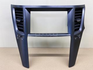 Рамка магнитофона Subaru Legacy 2012