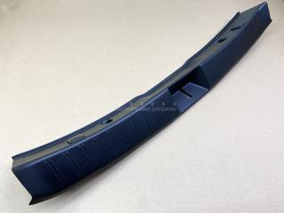 Накладка замка багажника Subaru Impreza WRX STi 2009