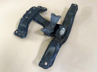 Подушка кпп задняя Subaru Impreza WRX STi 2009