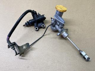 Главный цилиндр сцепления Subaru Impreza WRX STi 2012