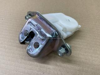 Замок крышки багажника задний Subaru Impreza WRX STi 2012