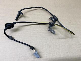 Датчик abs передний левый Subaru Impreza WRX STi 2012