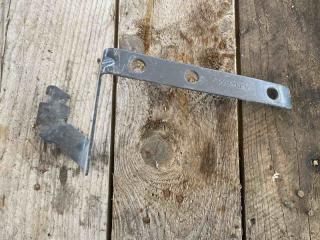 Кронштейн AdBlue Volvo FH4 2018 Б/У Кронштейн AdBlue Volvo FH4 2018