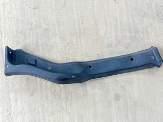 Накладка подножки правая Mercedes Axor 2018