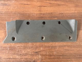 Накладка подножки Mercedes Axor 2018