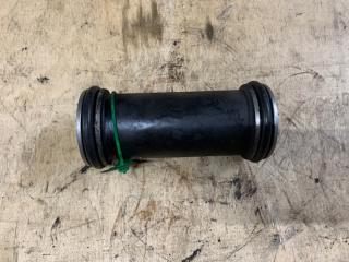 Патрубок турбокомпрессора Mercedes Actros 2018