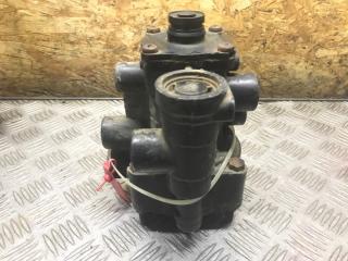 Кран управления тормозами прицепа Mercedes Axor 2015