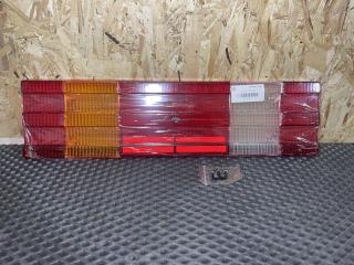 Стекло фары правое Mercedes Axor 2023