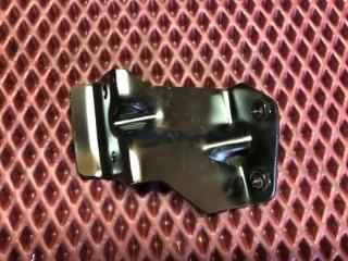 Кронштейн торпедо Mercedes Actros 2021