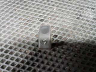 Клавиша люка DAF CF Б/У Клавиша люка DAF CF