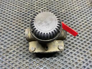 Клапан ускорительный Mercedes Axor 2015