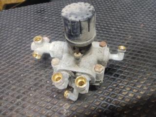 Клапан ускорительный Scania 4-series