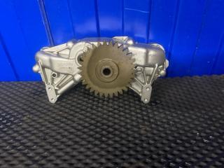 Масляный насос Renault Magnum 2007-2015