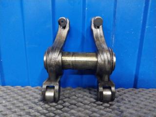 Коромысло в сборе MAN TGA Б/У Коромысло в сборе MAN TGA